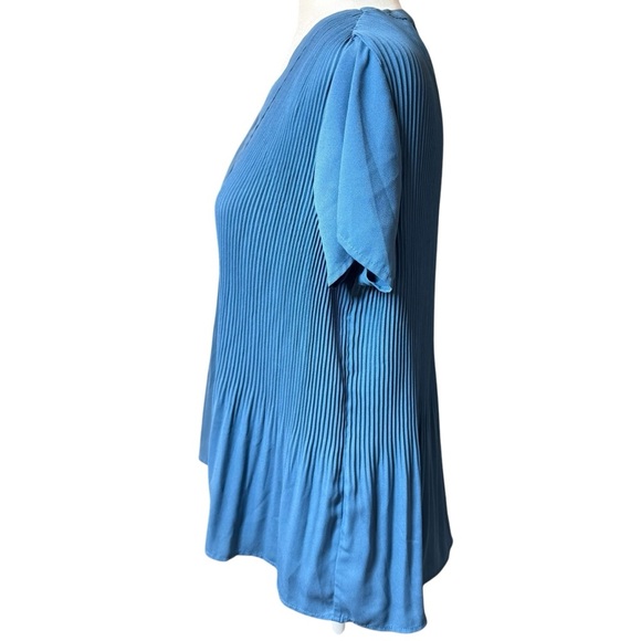 PLEIONE Pleated Tunic Top Blouse‎ Size Small Slate Blue Button Down Short Sleeve - Picture 2 of 12